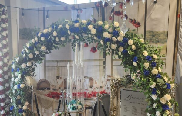 Arche ronde florale / Round floral arch