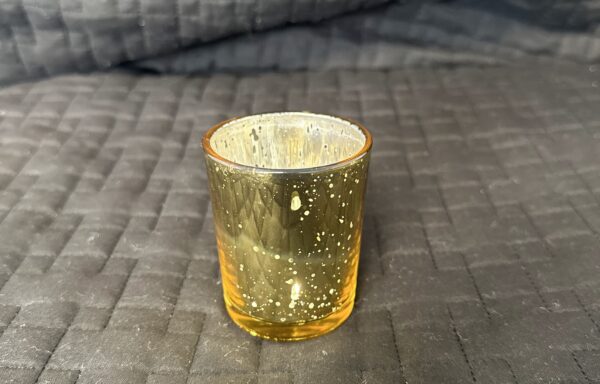 Porte-bougies en verre mercuré – Or / Mercury glass votive holders – Gold