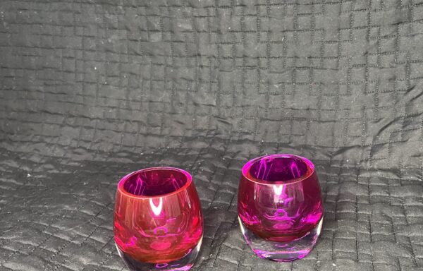 Porte-bougies en verre – Fushia / Glass votive holders – Fushia