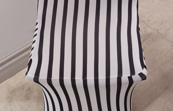 Couvre-chaise spandex – Rayures / Spandex chair cover – Stripes